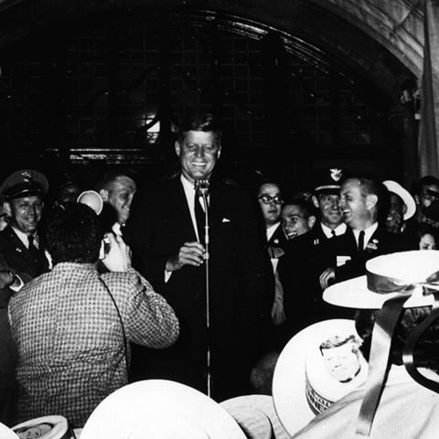 U-M Peace Corps History